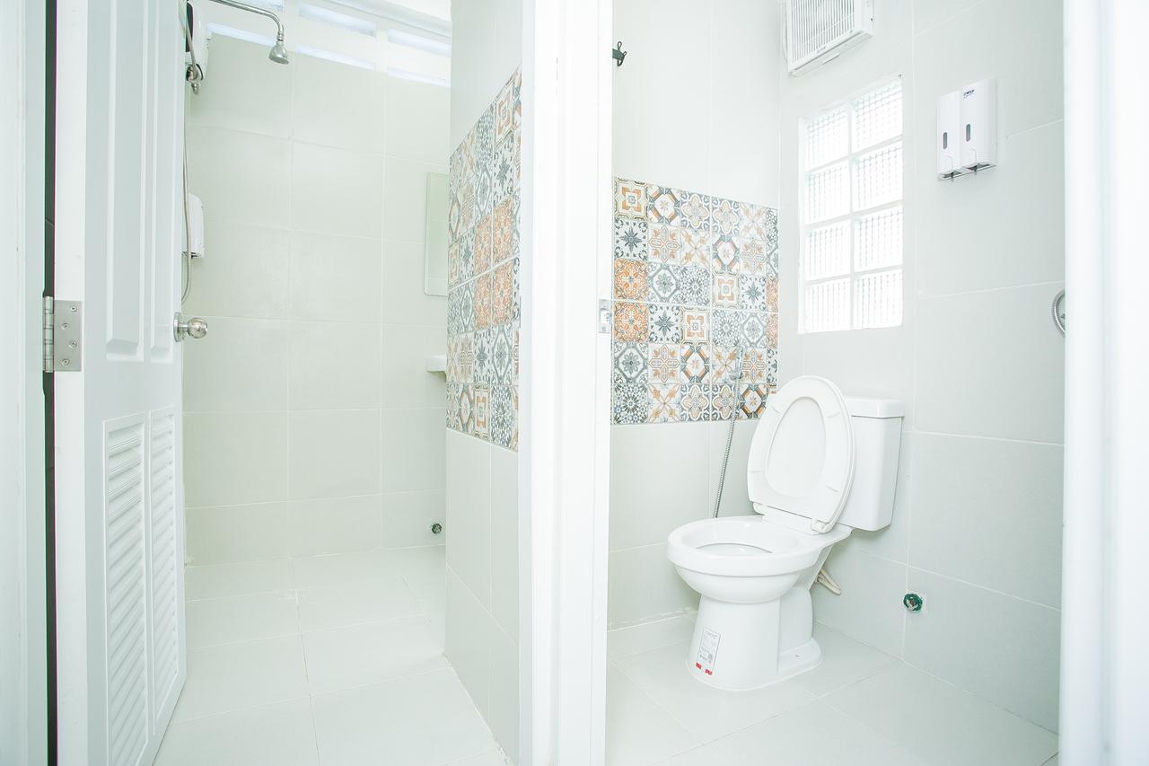 Alphabed Hostel 방콕 외부 사진